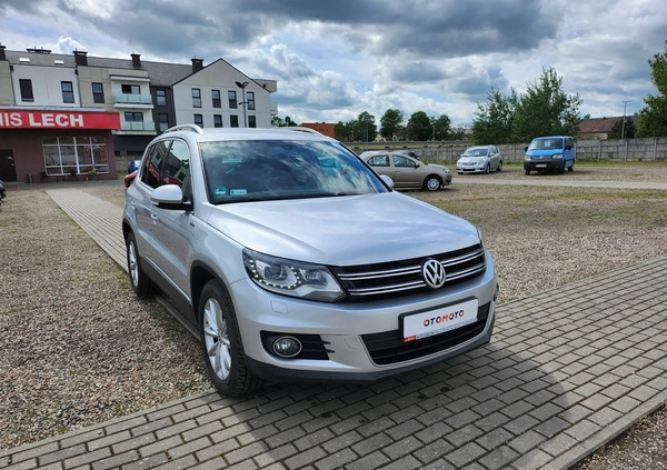 Volkswagen Tiguan cena 53900 przebieg: 207600, rok produkcji 2015 z Piła małe 596